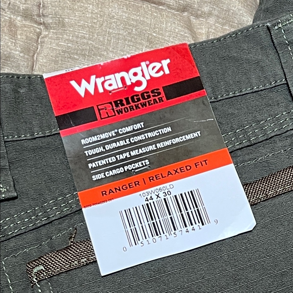 NWT Wrangler Riggs Workwear Men's Ranger Relaxed Fit Pants 44x30 - Picture 8 of 13